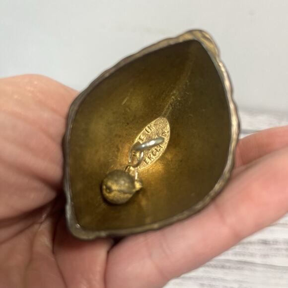 Vintage Southern Belle Victorian Lady Golden Brass Bell Made in England - Picture 8 of 8